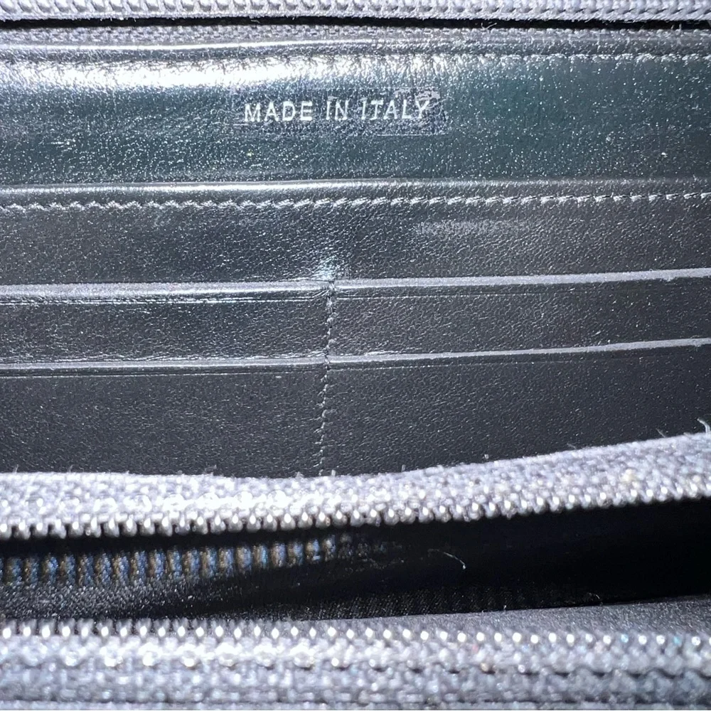 CHANEL Black Boy  Leather Wallet - Picture 4 of 10